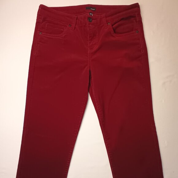 Edyson Corduroy Jeans Size 30/10 Mid Rise Skinny Leg Burgundy Wine Color - Picture 2 of 10